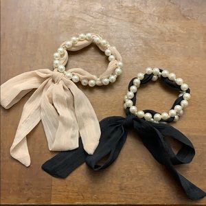 Faux pearl chiffon bow stretch bracelets